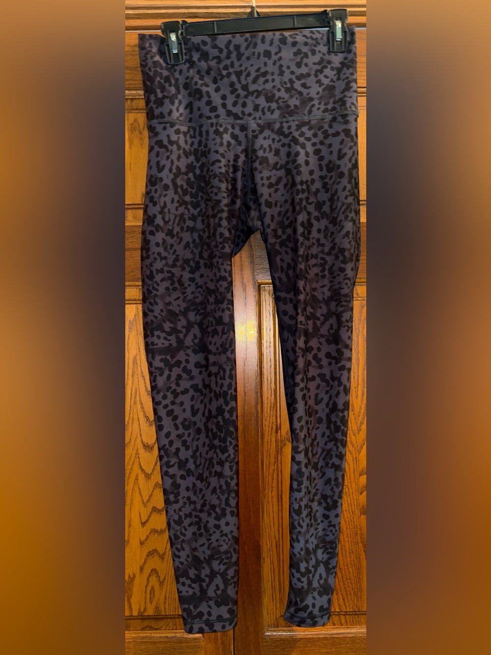 Extra High-Waist Leopard Print Leggings - Black, 7/8 length